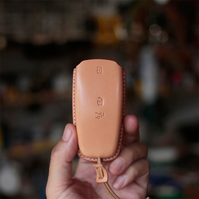 Handcrafted Genuine Leather Key Fob Cover for Mercedes-Benz E200/E300/E350 & C/E/S-Class | Snug Fit & Scratch-Resistant Protection