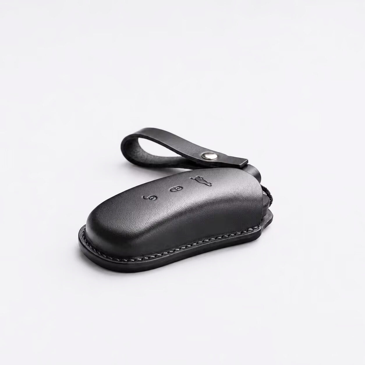 Handcrafted Leather Key Fob Cover for Porsche Cayenne Macan 911 Panamera Taycan | TanGear