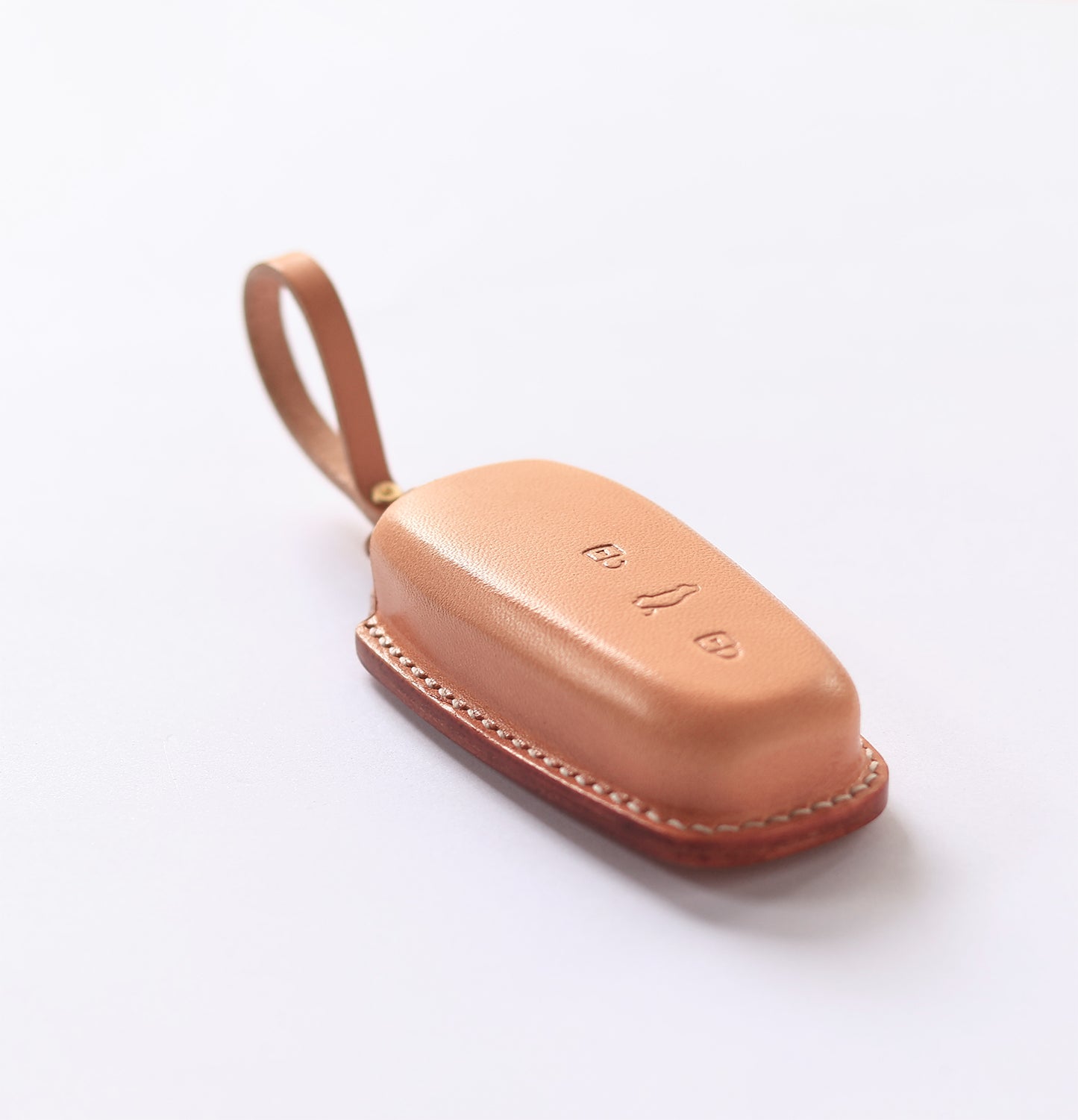  Custom vegan leather key fob case for Audi, handcrafted minimalist design with perfect fit

