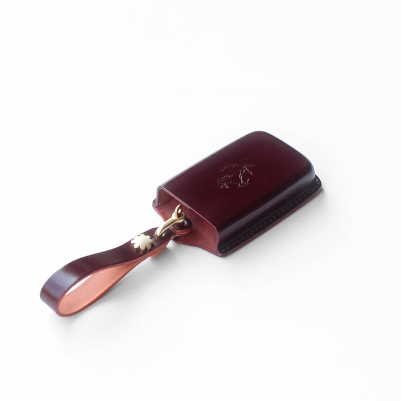Elegant plant-tanned leather remote key case for Ferrari, scratch-proof and refined
