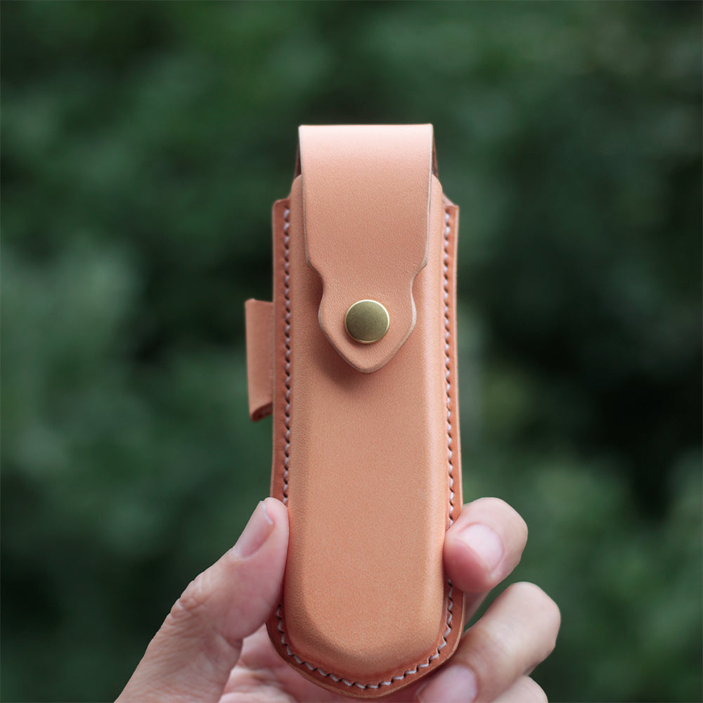 Tactical sheath for Sebenza 31 with reinforced white stitching